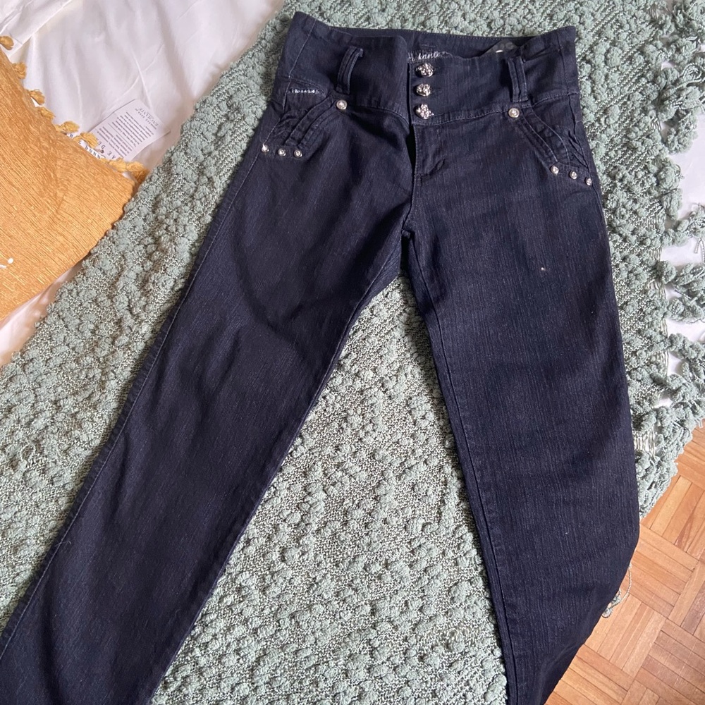 Black Colombian Jean